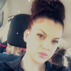 Meet your Posher, Tanya